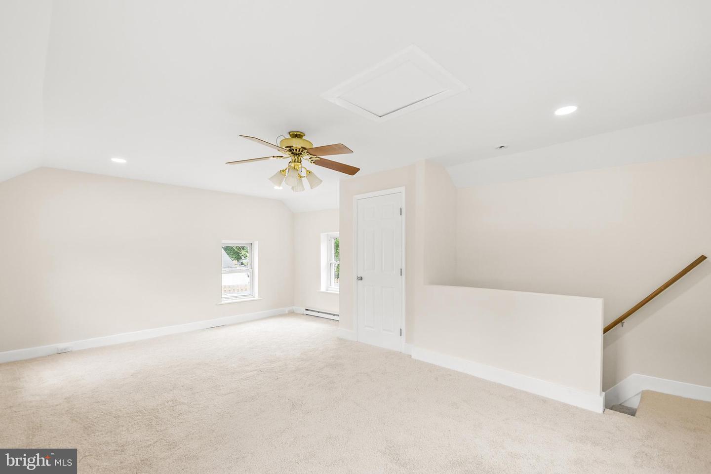 18003 Davis Ln Property Photo 33