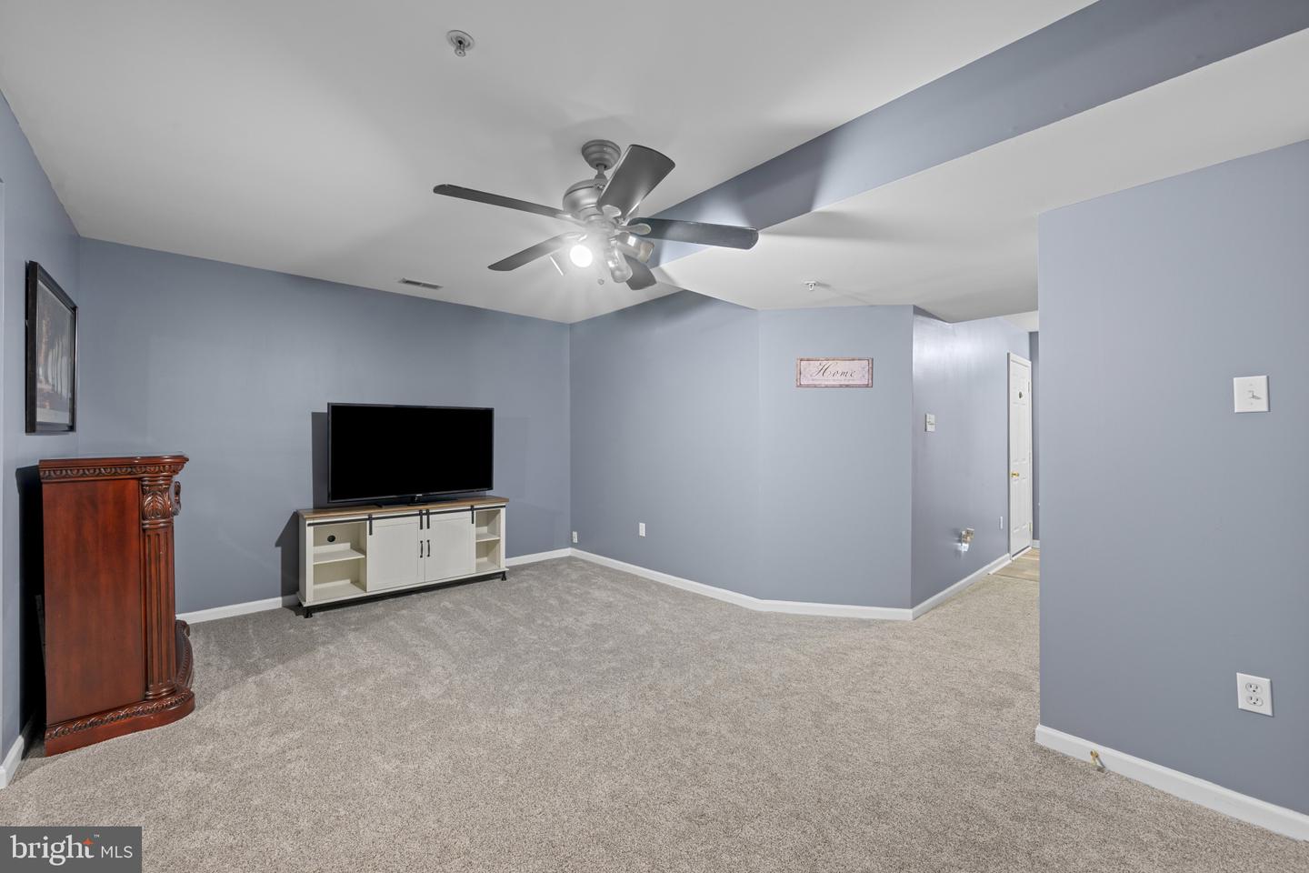 125 Sentry Rdg Property Photo 6