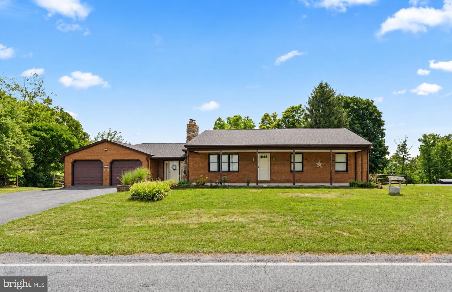 14435 White Oak Rdg Property Photo 1
