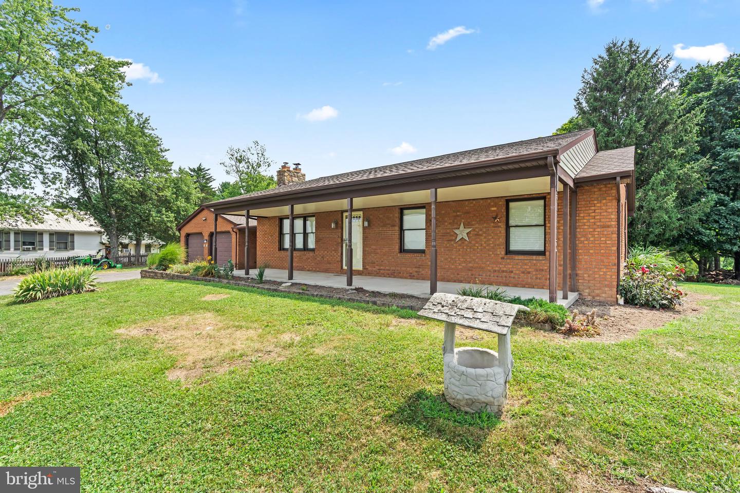 14435 White Oak Rdg Property Photo 3