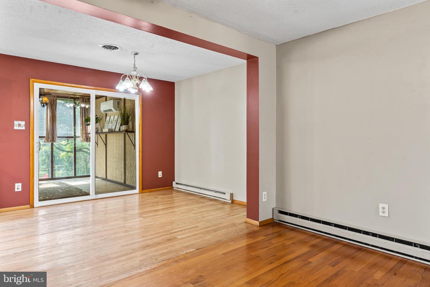 14435 White Oak Rdg Property Photo 12