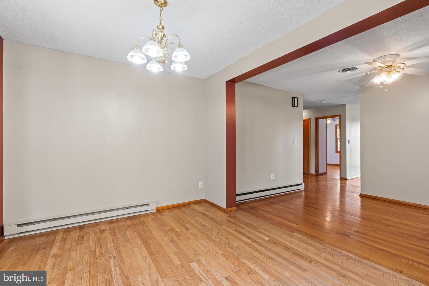 14435 White Oak Rdg Property Photo 19