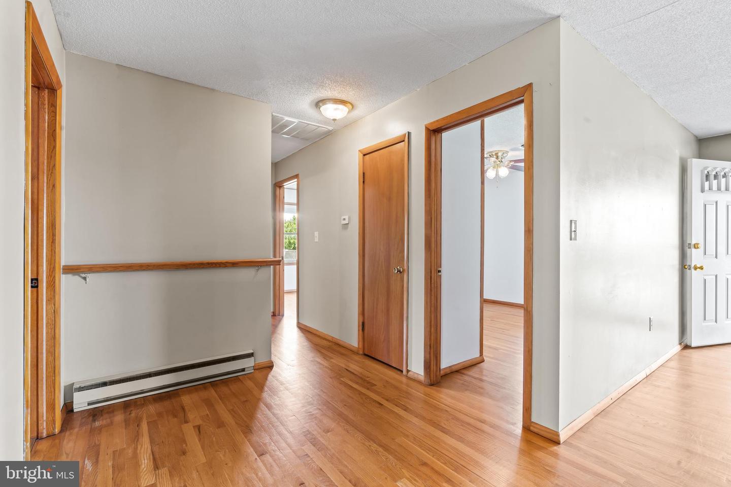 14435 White Oak Rdg Property Photo 25