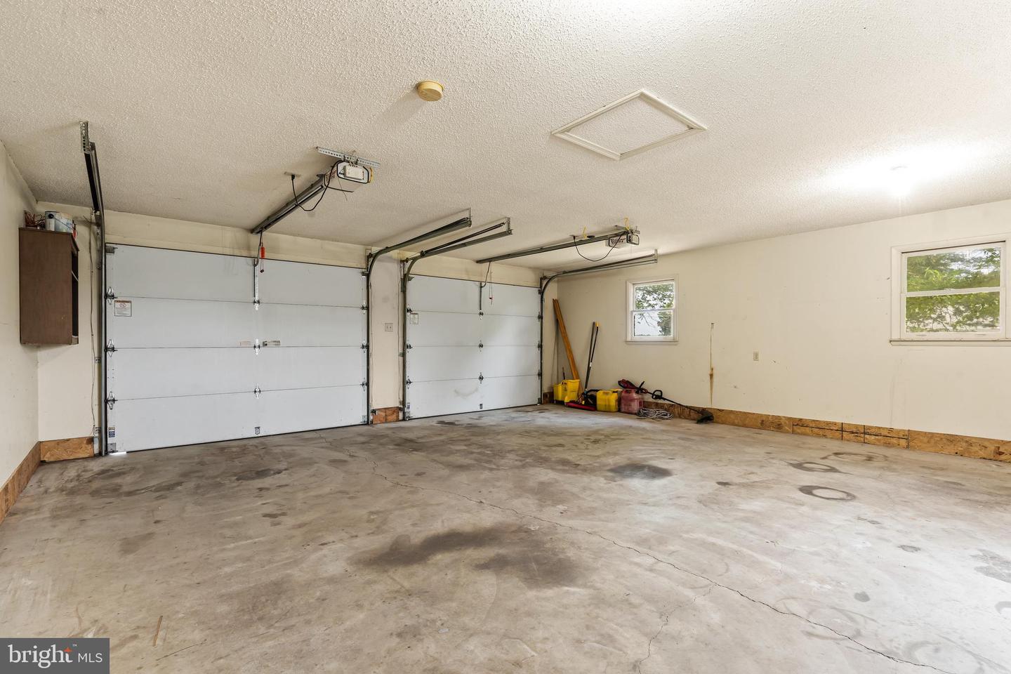 14435 White Oak Rdg Property Photo 41