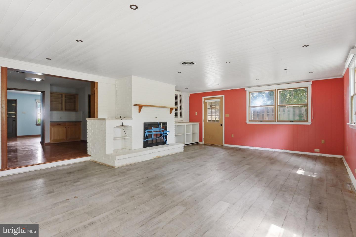 11911 Sycamore Dr Property Photo 12