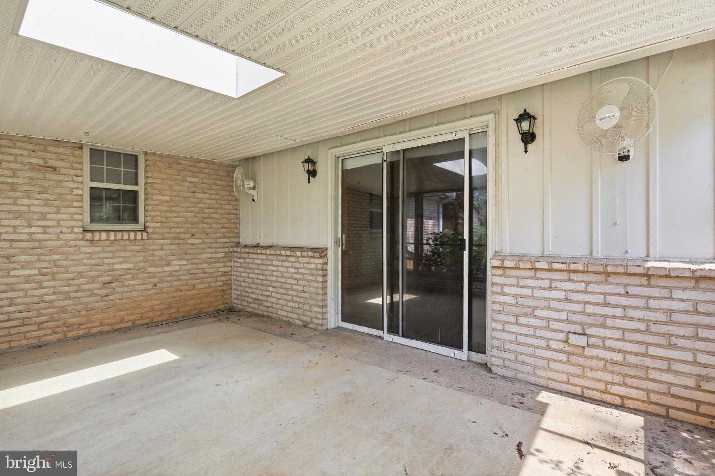 11911 Sycamore Dr Property Photo 16