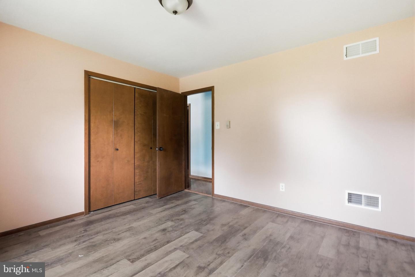11911 Sycamore Dr Property Photo 19