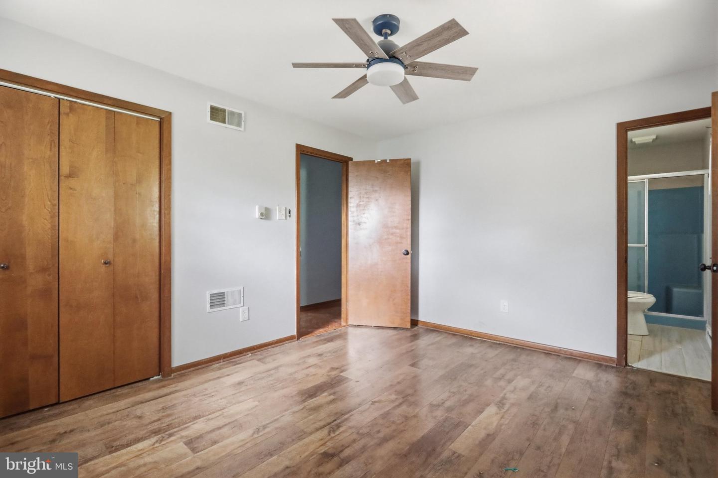 11911 Sycamore Dr Property Photo 23