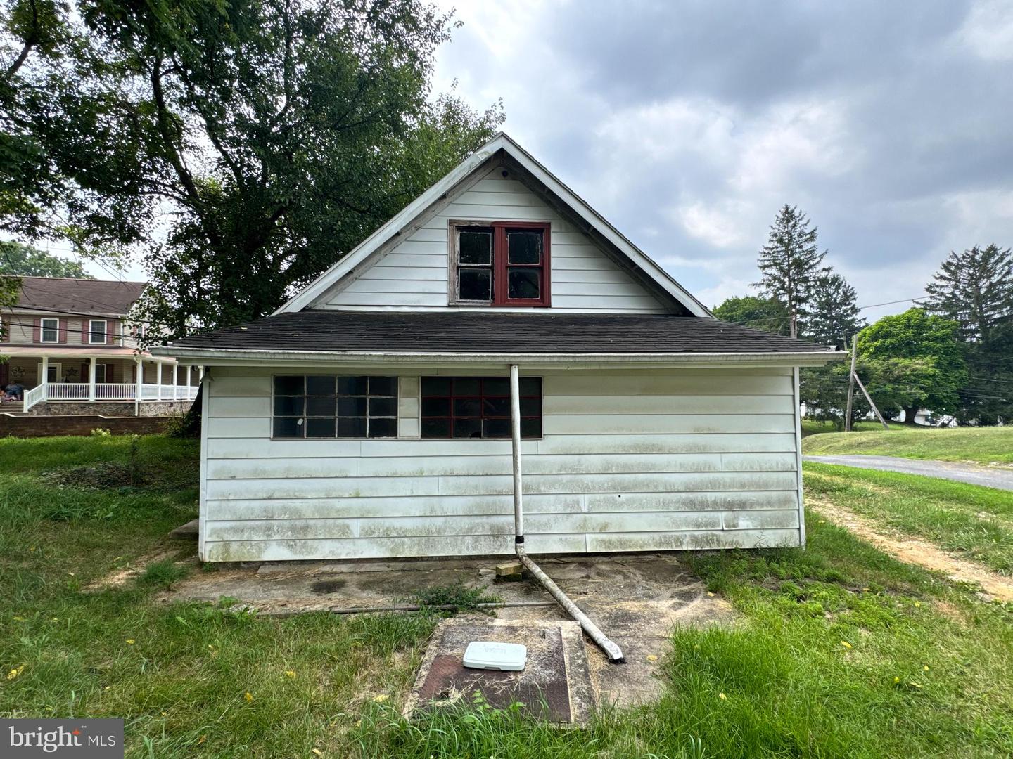 19624 Old Forge Rd Property Photo 4