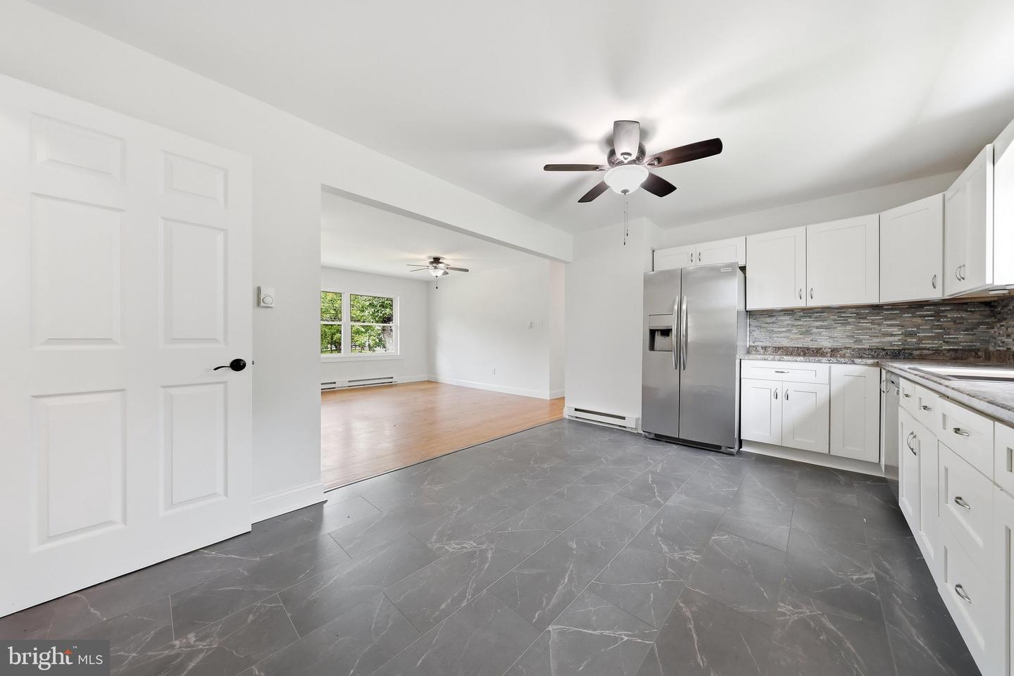 17031 Virginia Ave Property Photo 13