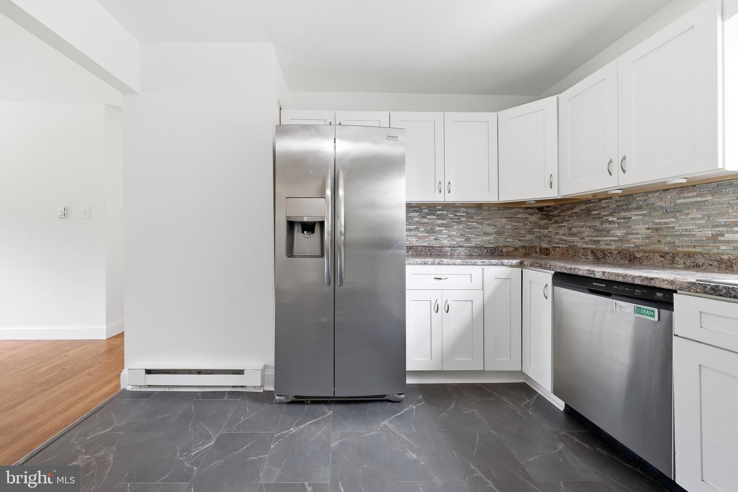 17031 Virginia Ave Property Photo 15