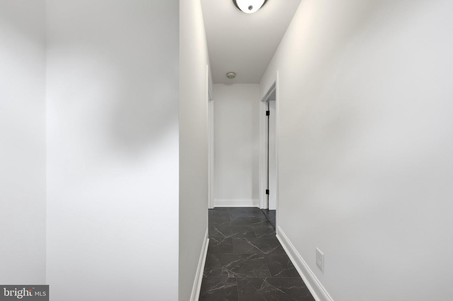 17031 Virginia Ave Property Photo 41