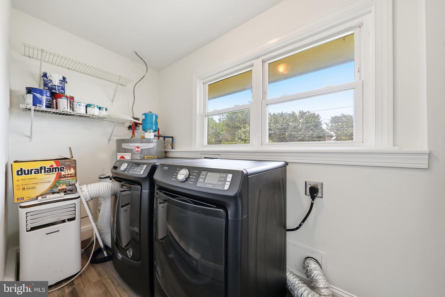 17031 Virginia Ave Property Photo 42