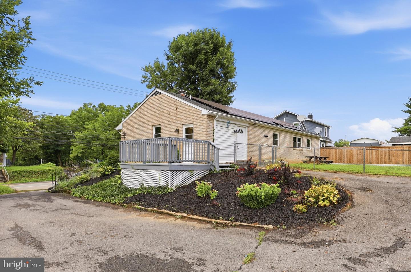 17031 Virginia Ave Property Photo 47