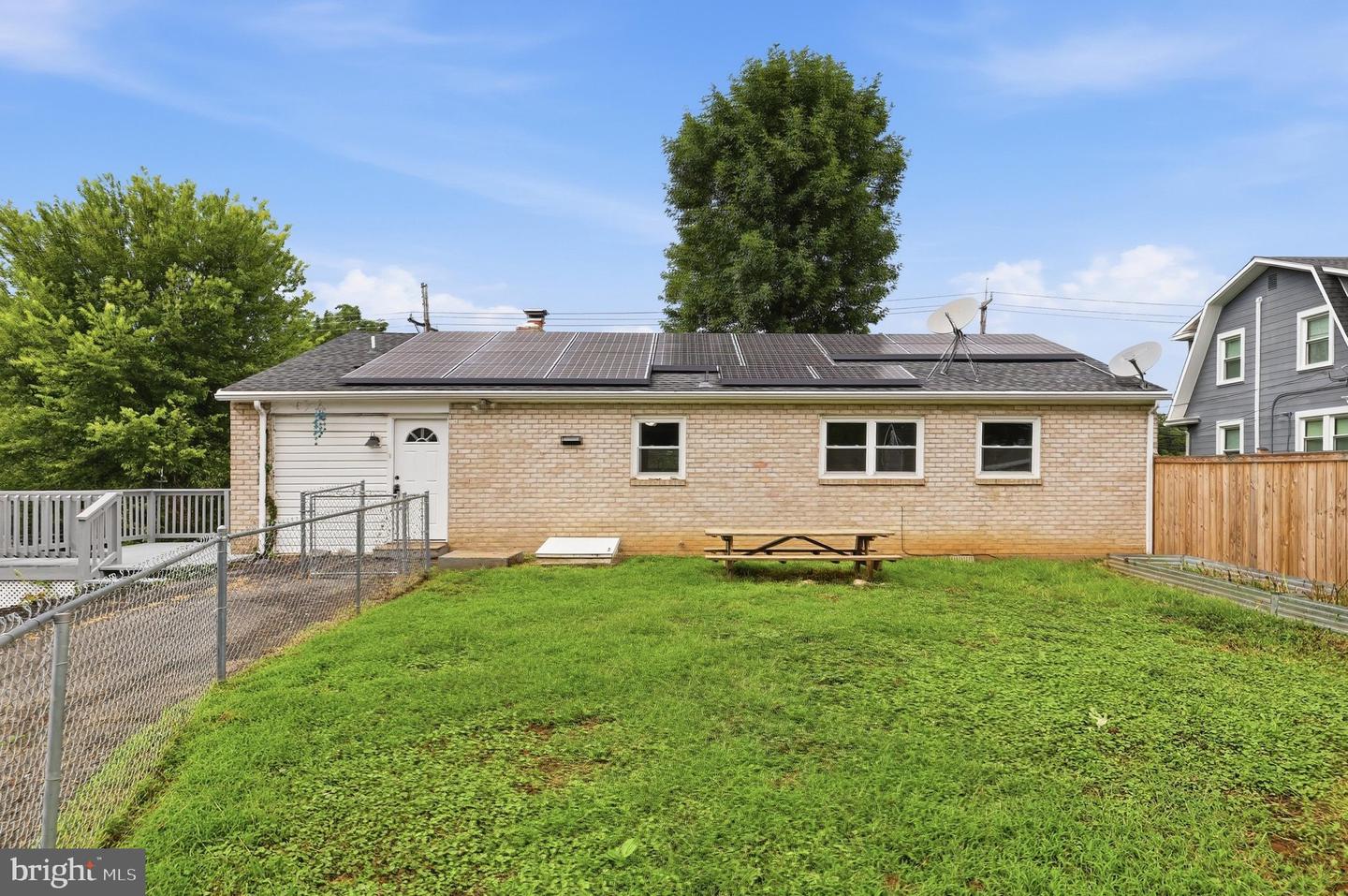17031 Virginia Ave Property Photo 48