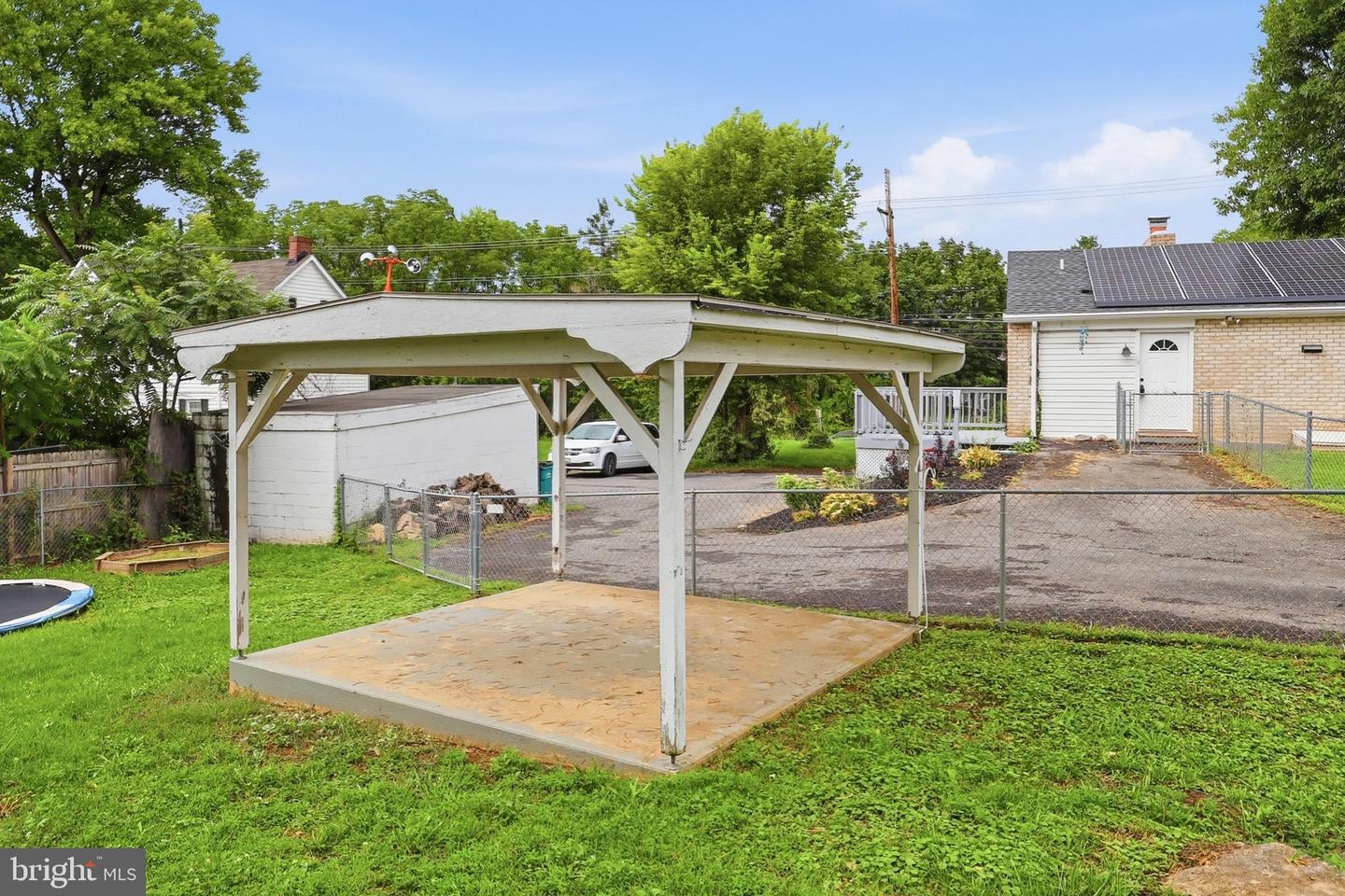 17031 Virginia Ave Property Photo 53