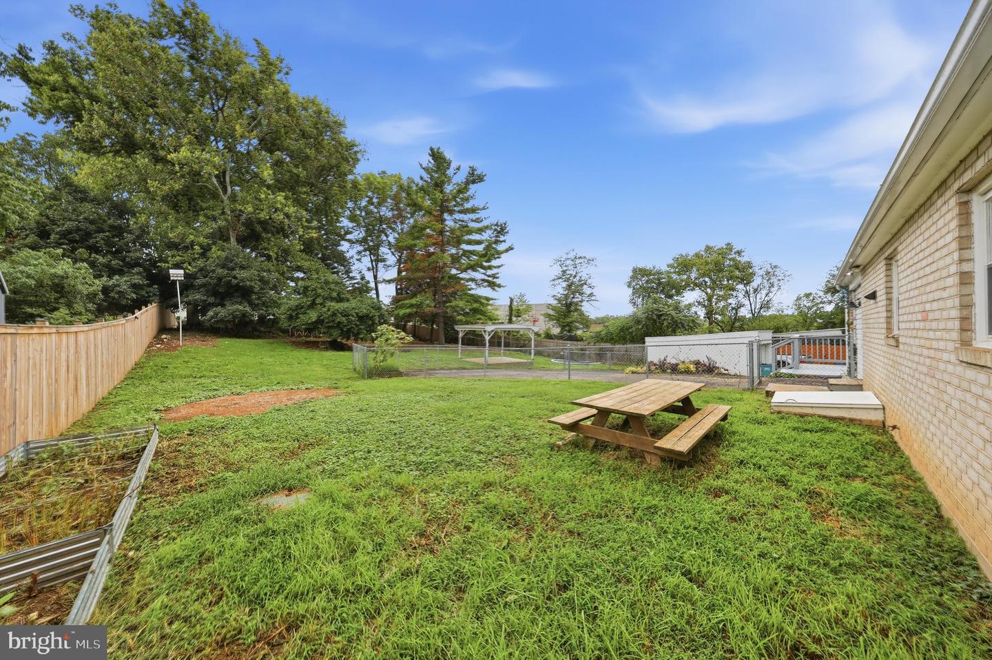 17031 Virginia Ave Property Photo 55