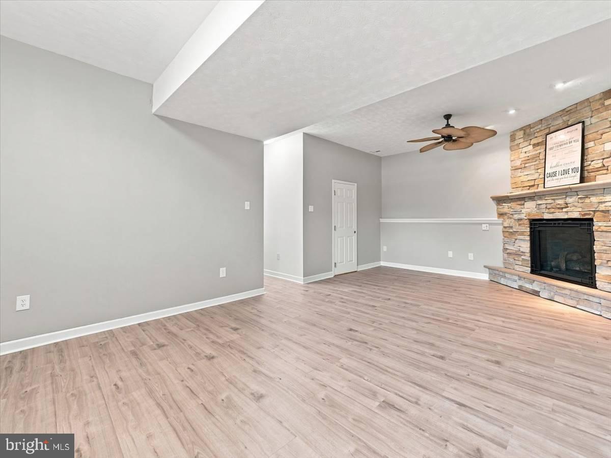 130 Geiser Way Property Photo 23