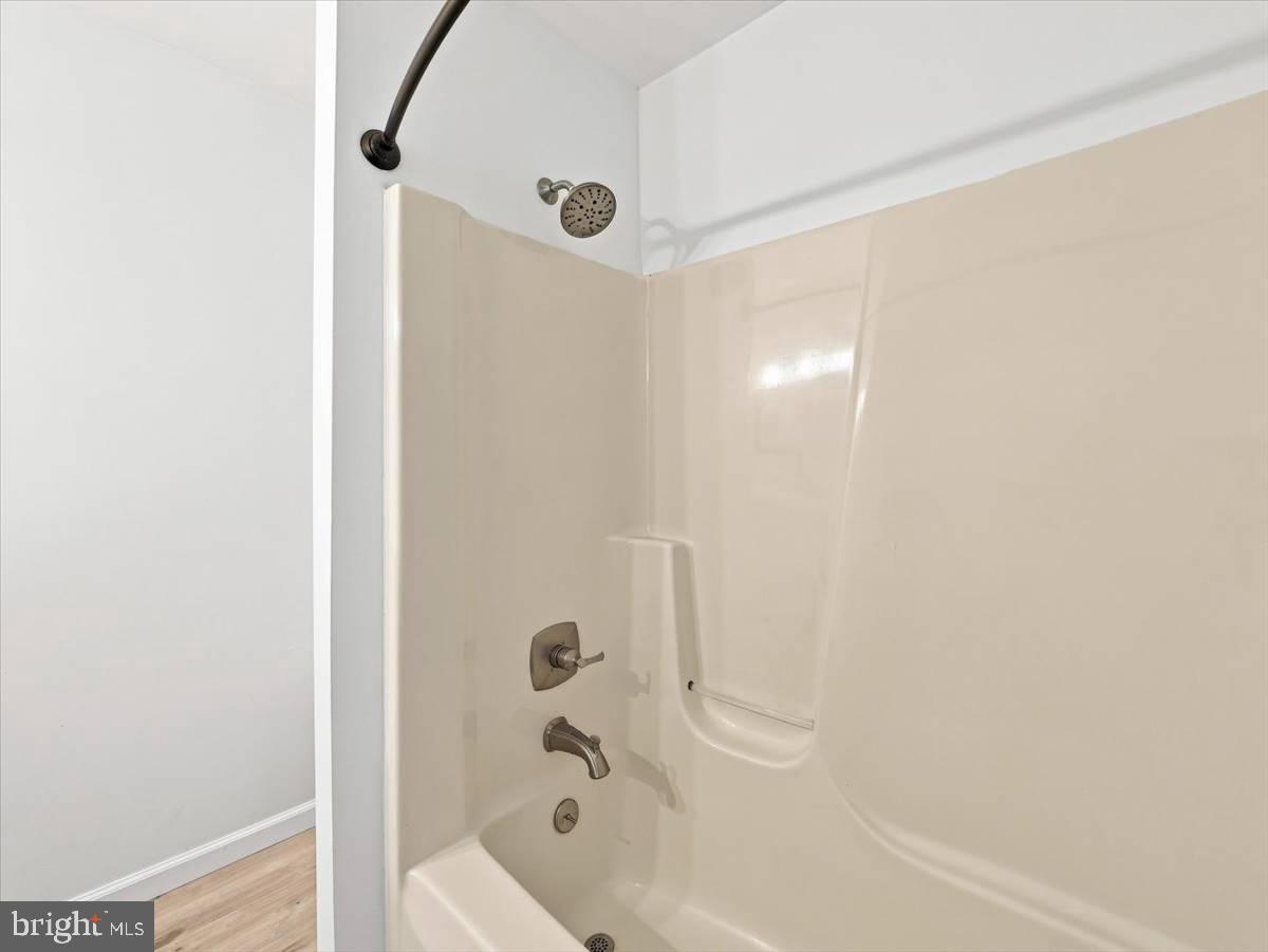 130 Geiser Way Property Photo 30