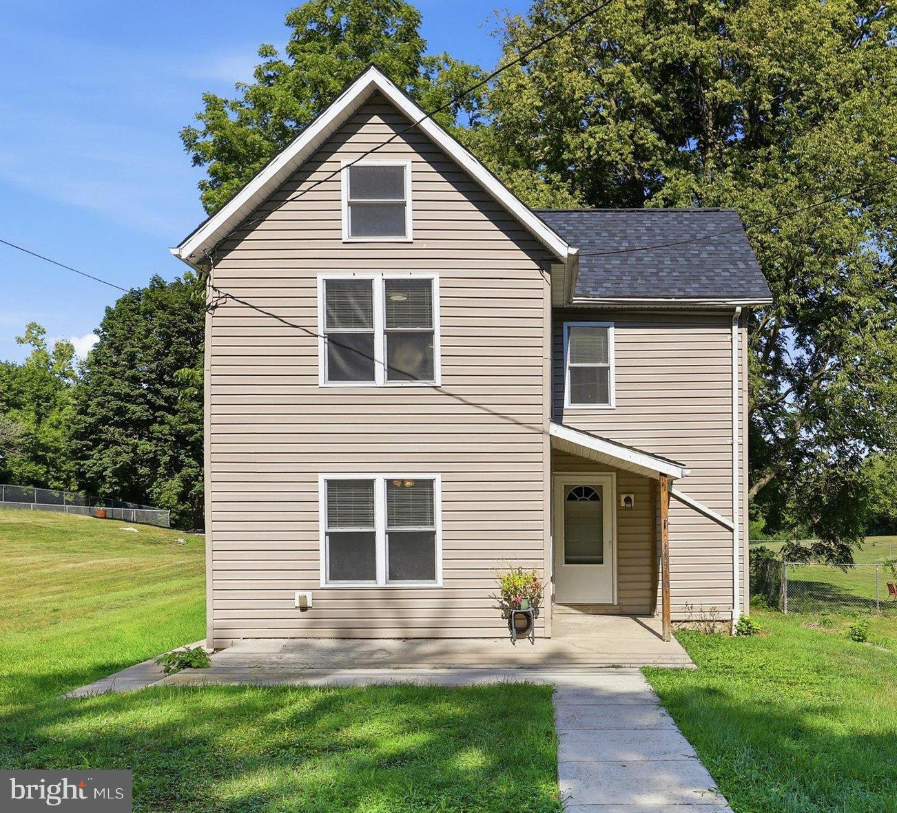 10510 Honeyfield Rd Property Photo 1