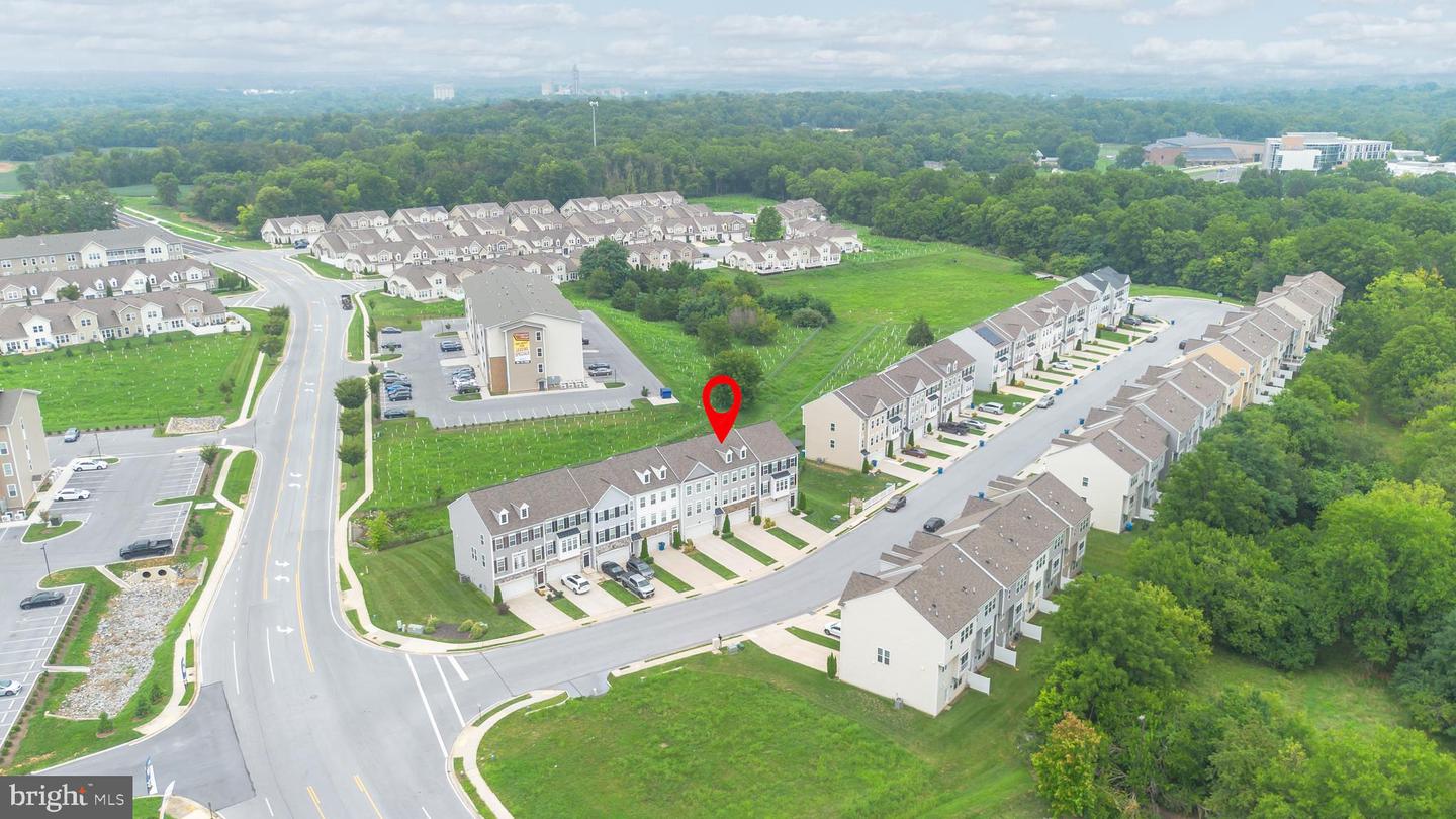 20212 Capital Ln Property Photo 2