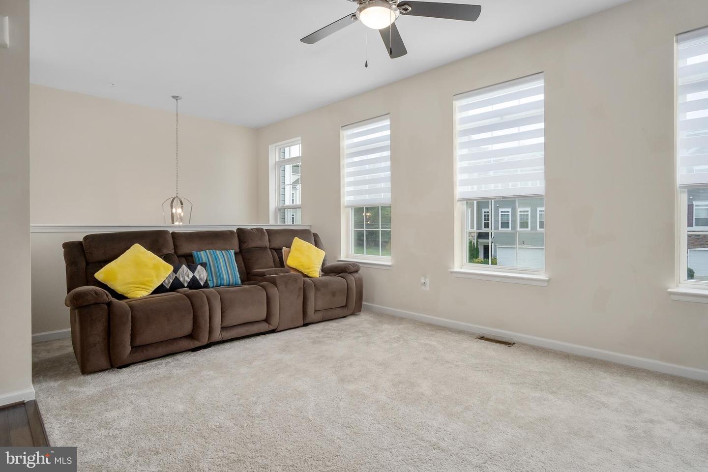 20212 Capital Ln Property Photo 4