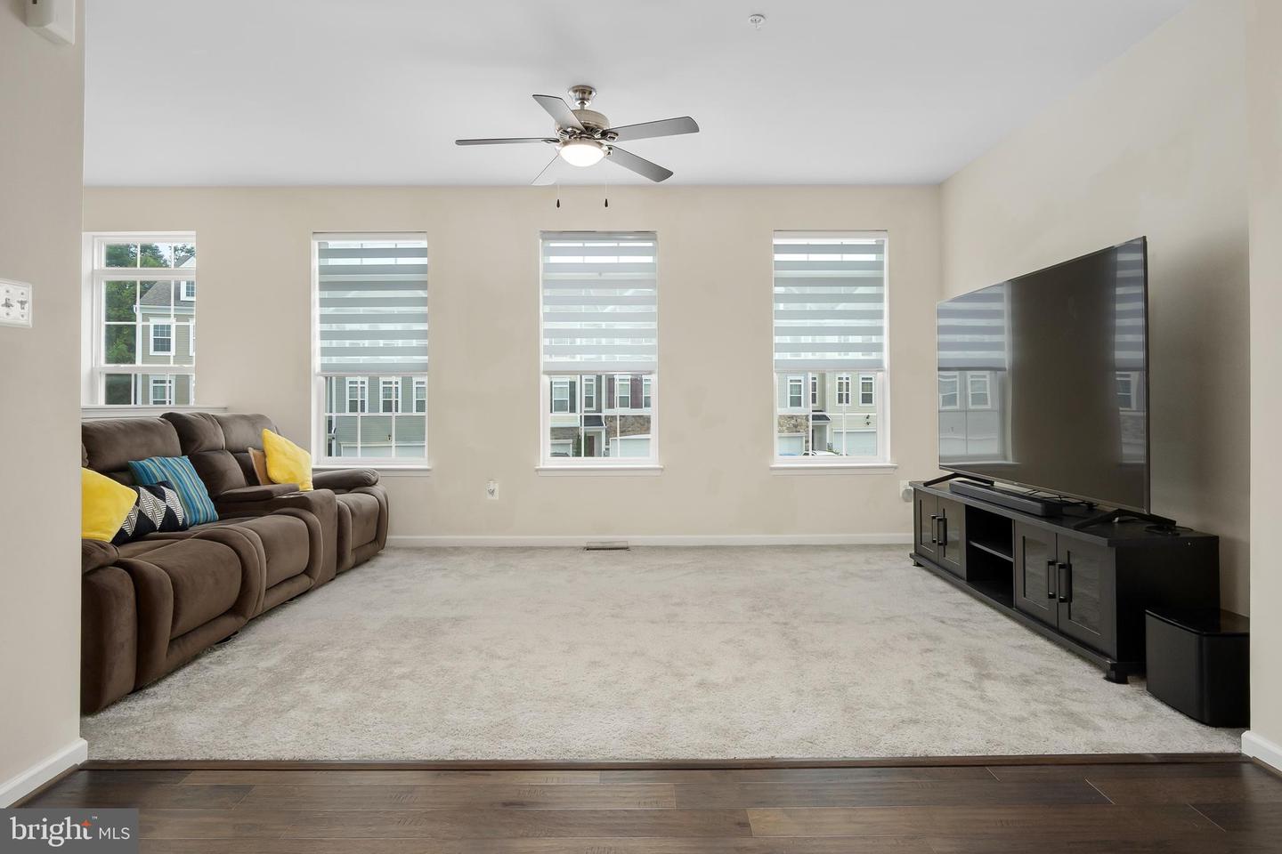 20212 Capital Ln Property Photo 5