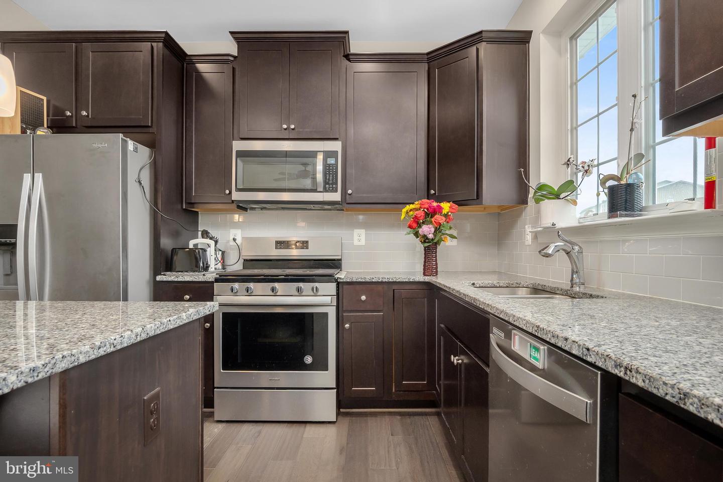 20212 Capital Ln Property Photo 12