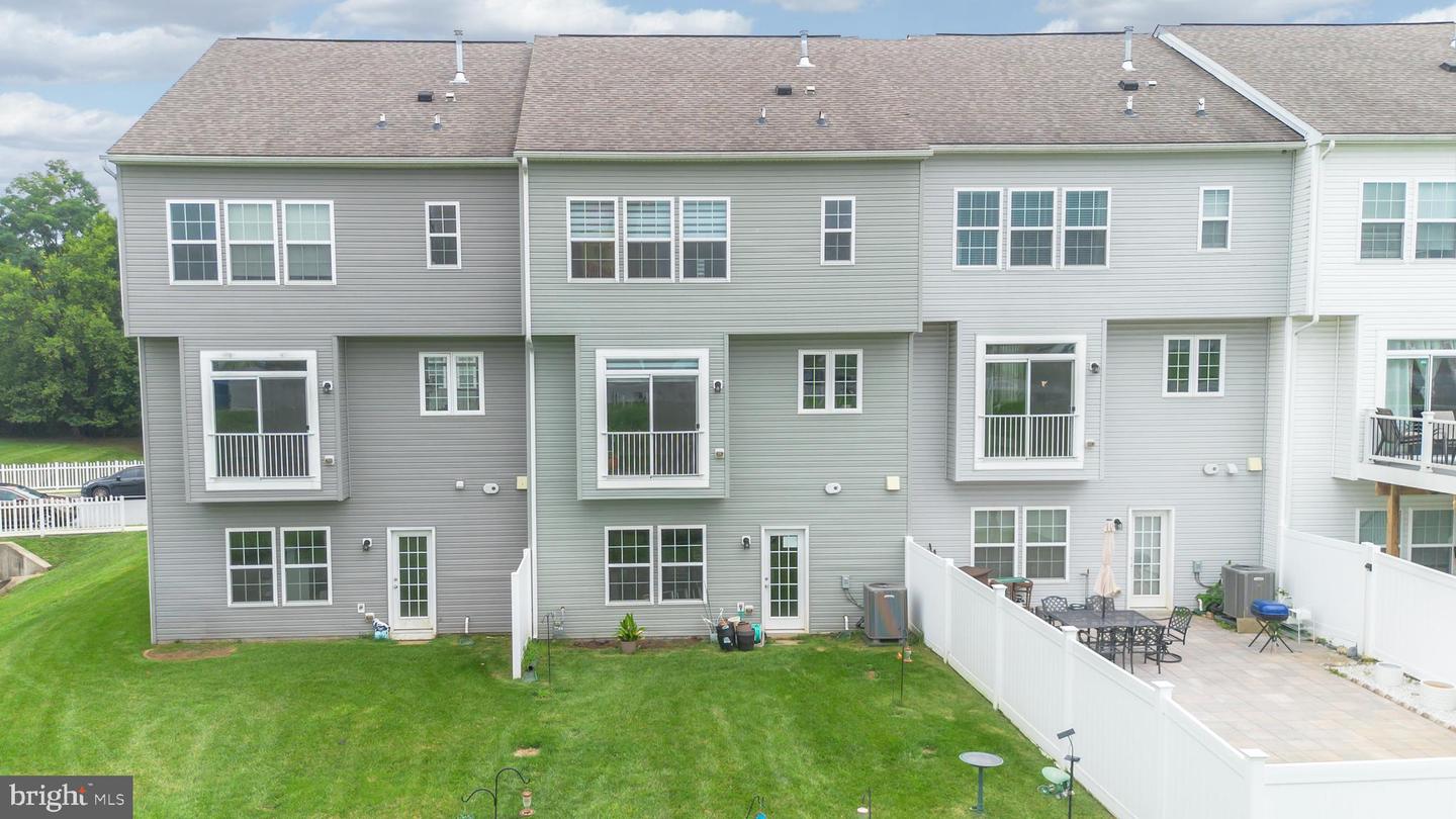 20212 Capital Ln Property Photo 27
