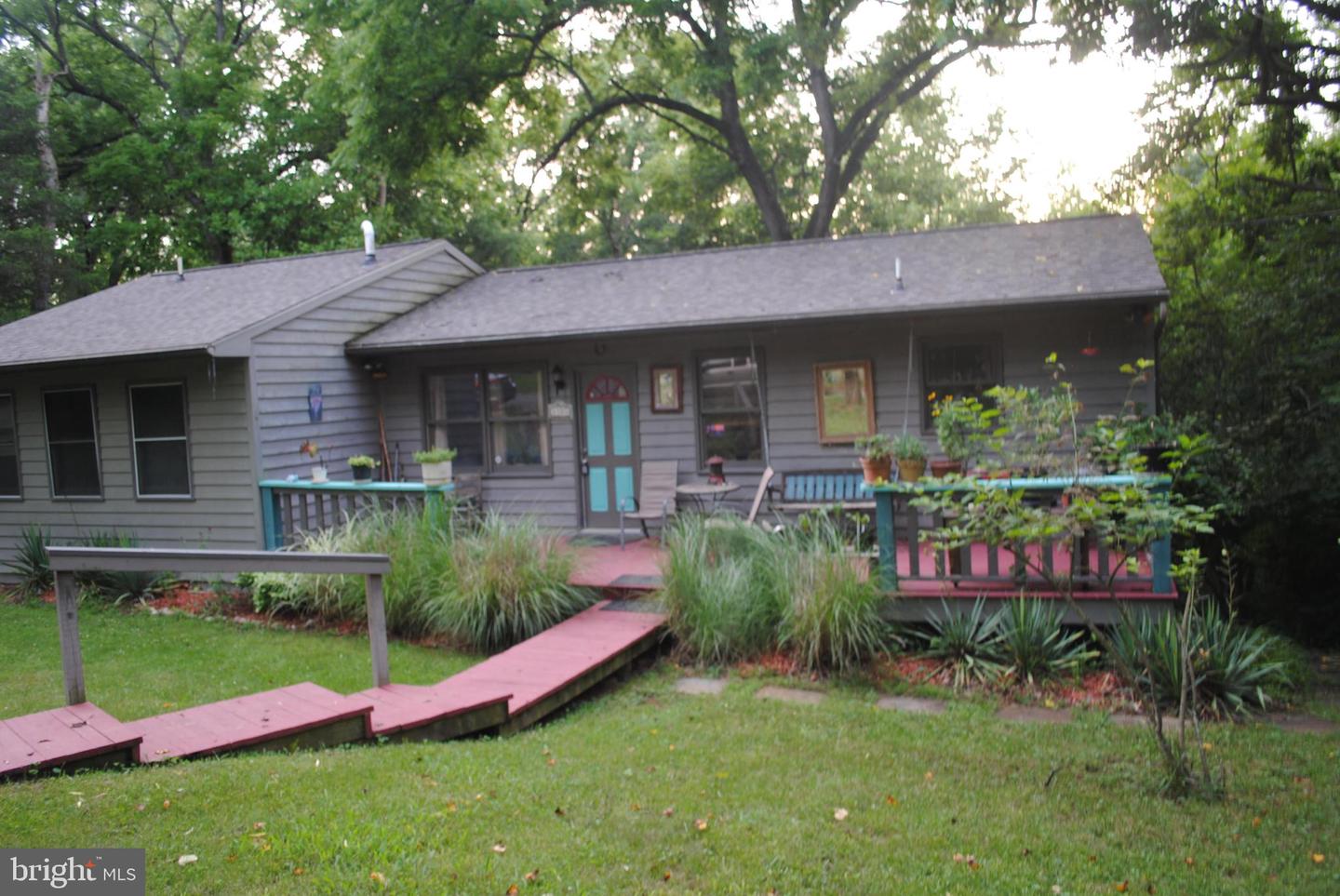 4304 Sharmans Run Property Photo 1