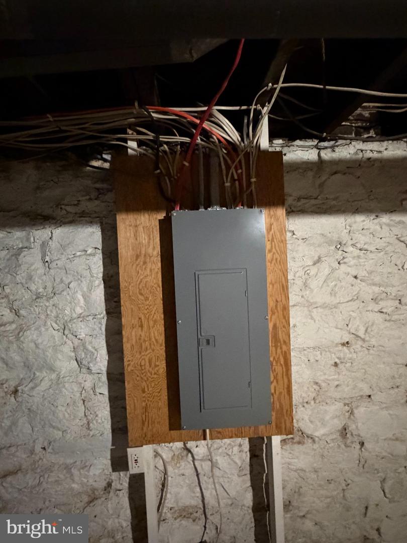 113 Property Photo 23