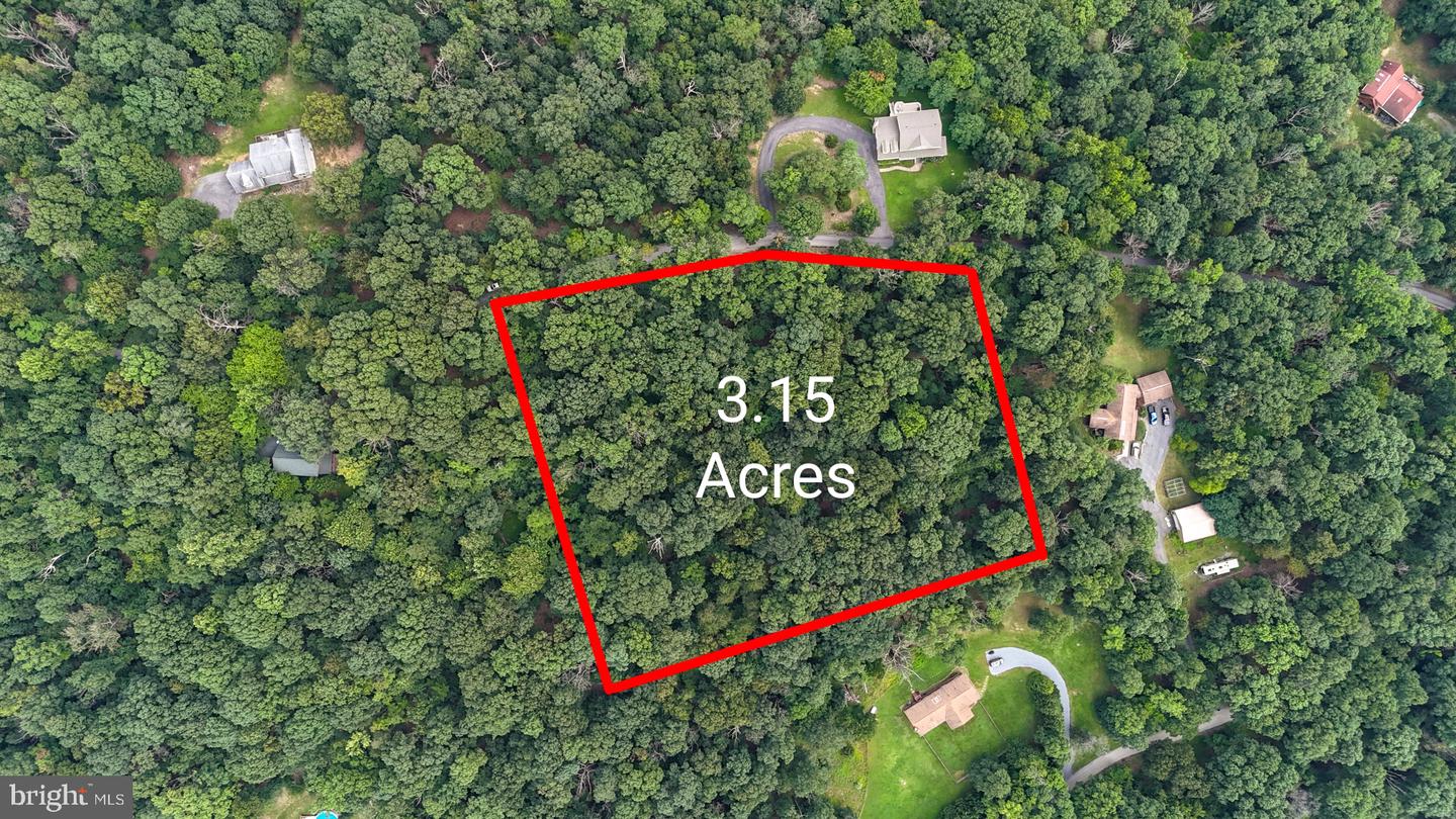 Hawks Hill Ln Property Photo 1