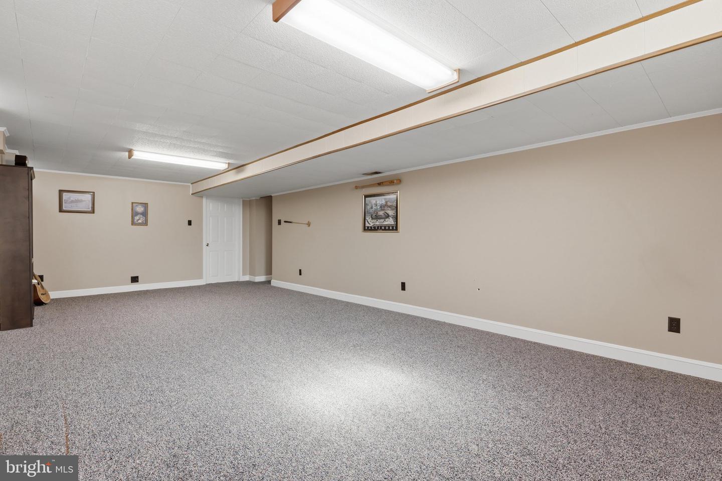 17601 Meadowood Dr Property Photo 25