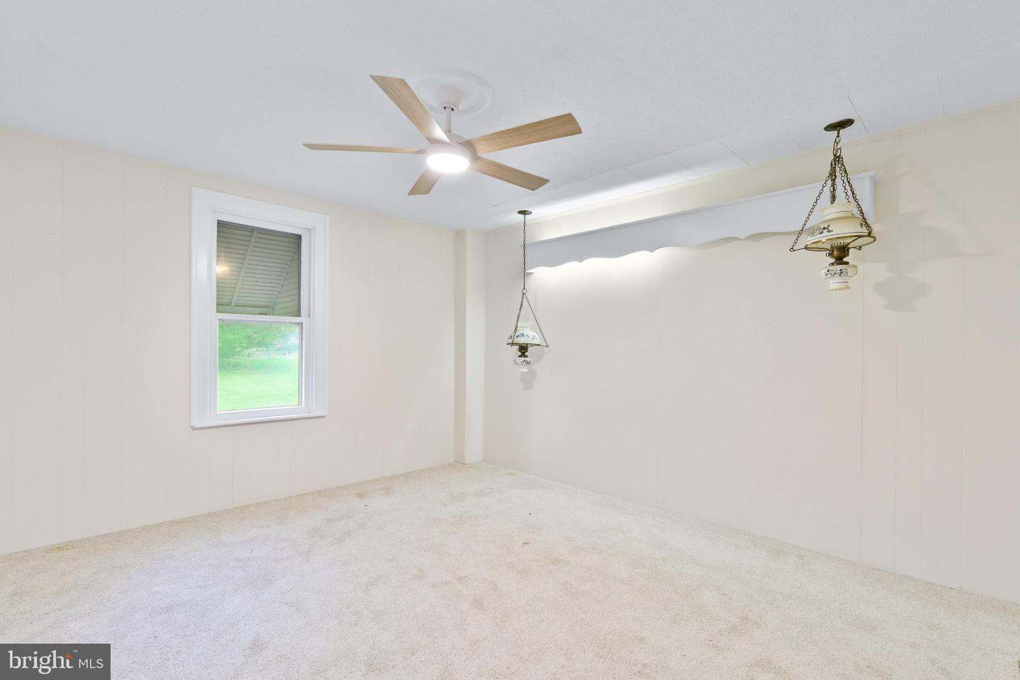 655 Security Rd Property Photo 10