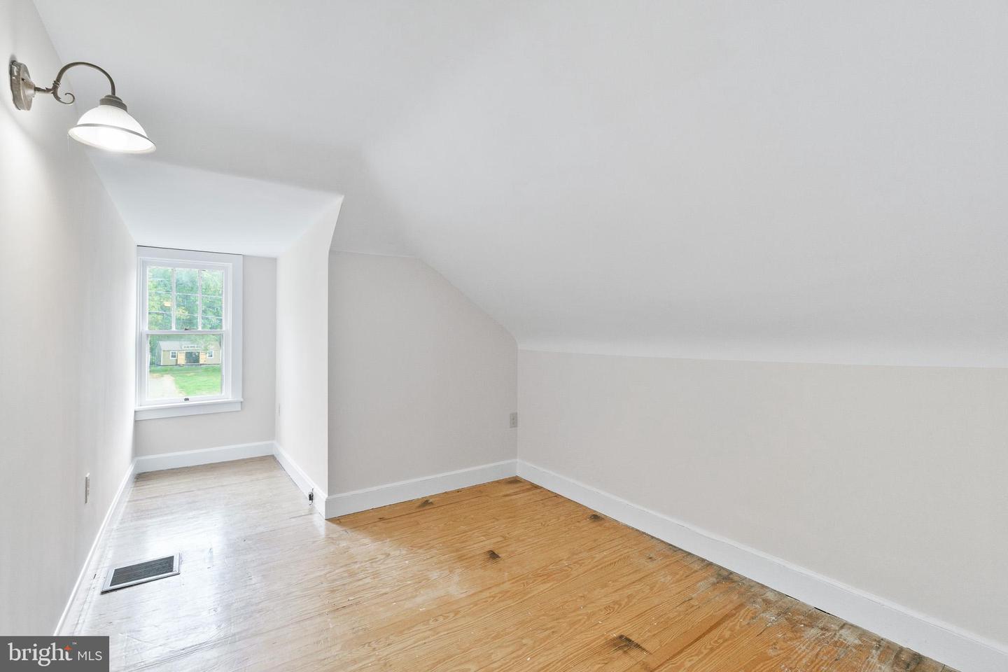 655 Security Rd Property Photo 13