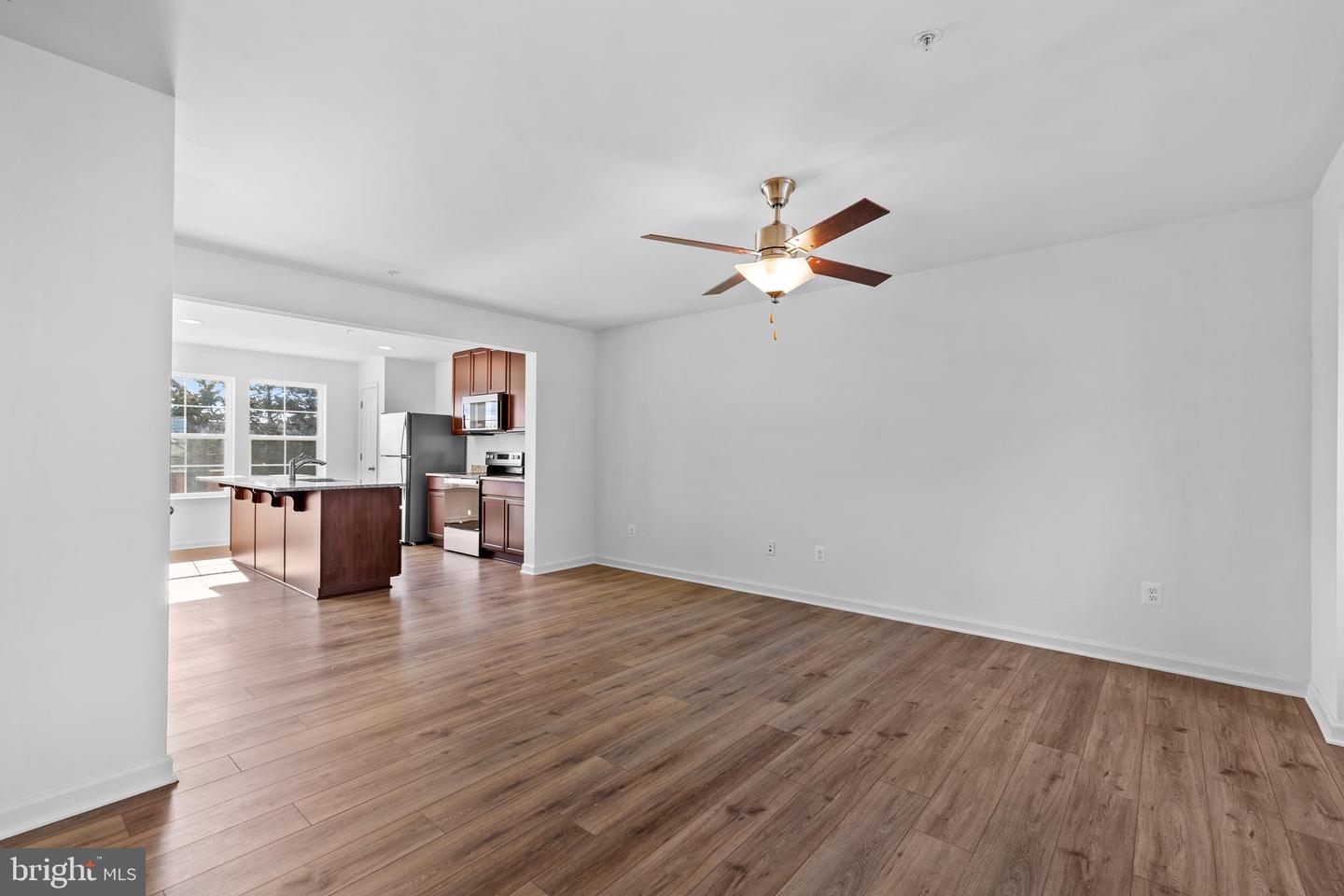 449 Peleton Street Property Photo 3