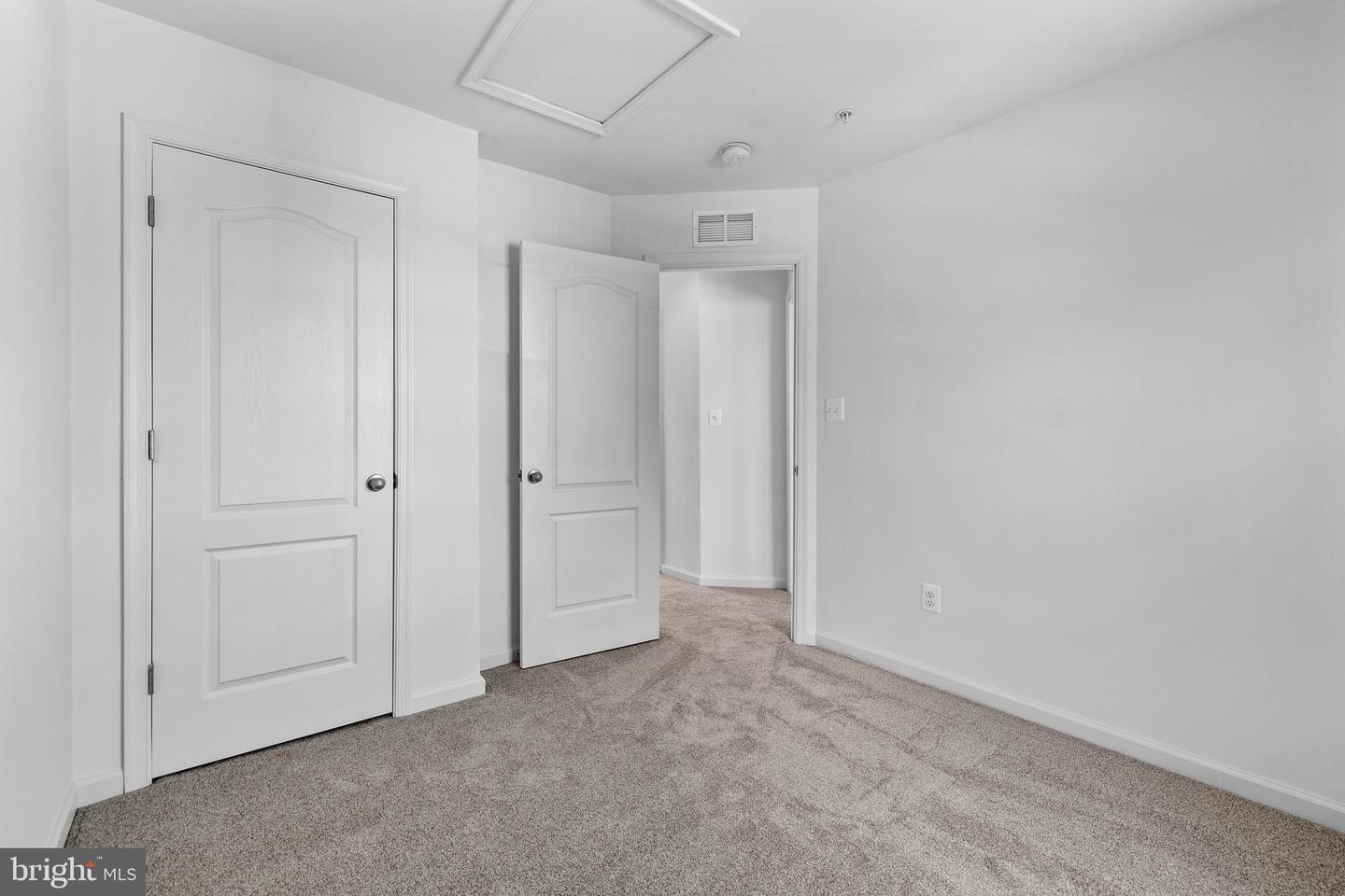 449 Peleton Street Property Photo 20