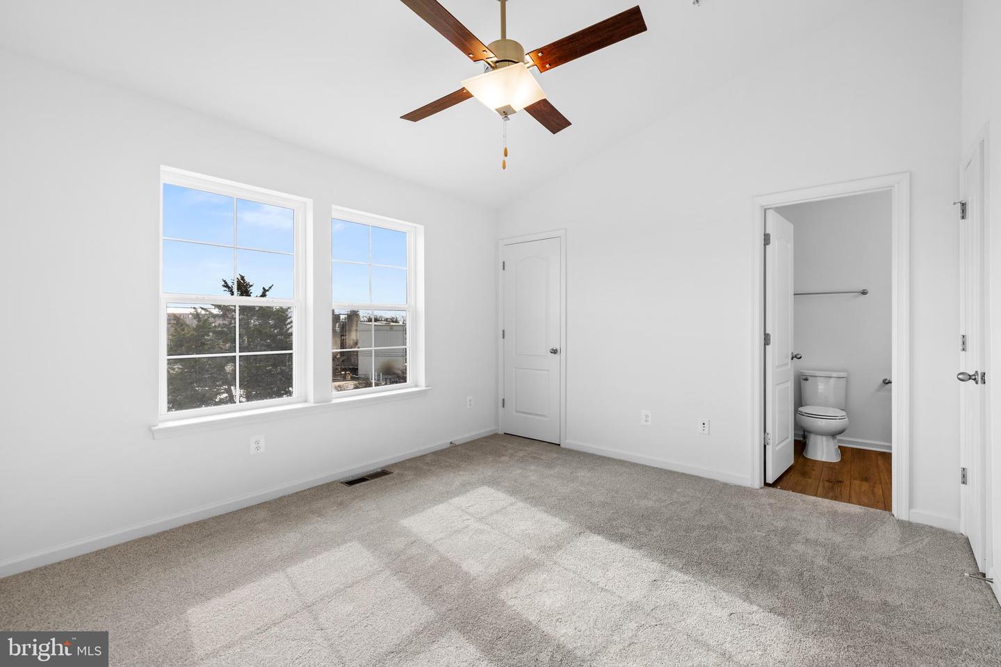 449 Peleton Street Property Photo 22