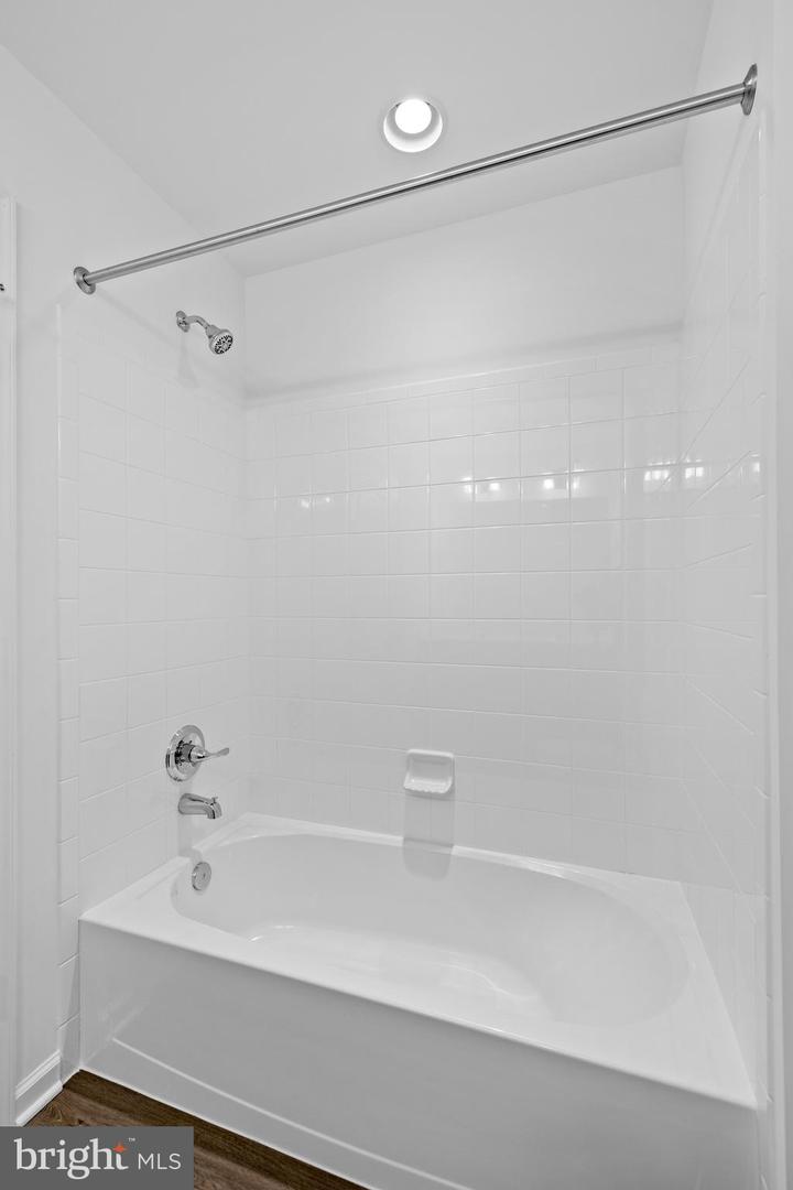 449 Peleton Street Property Photo 25