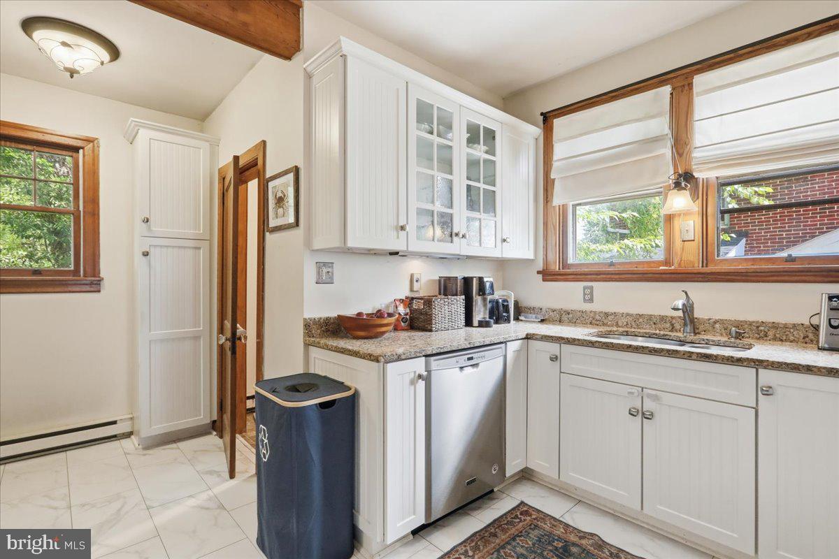 28 Mckee Ave Property Photo 14