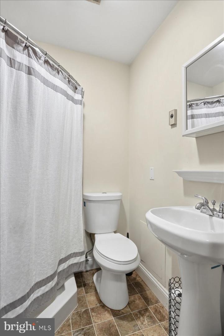 28 Mckee Ave Property Photo 21
