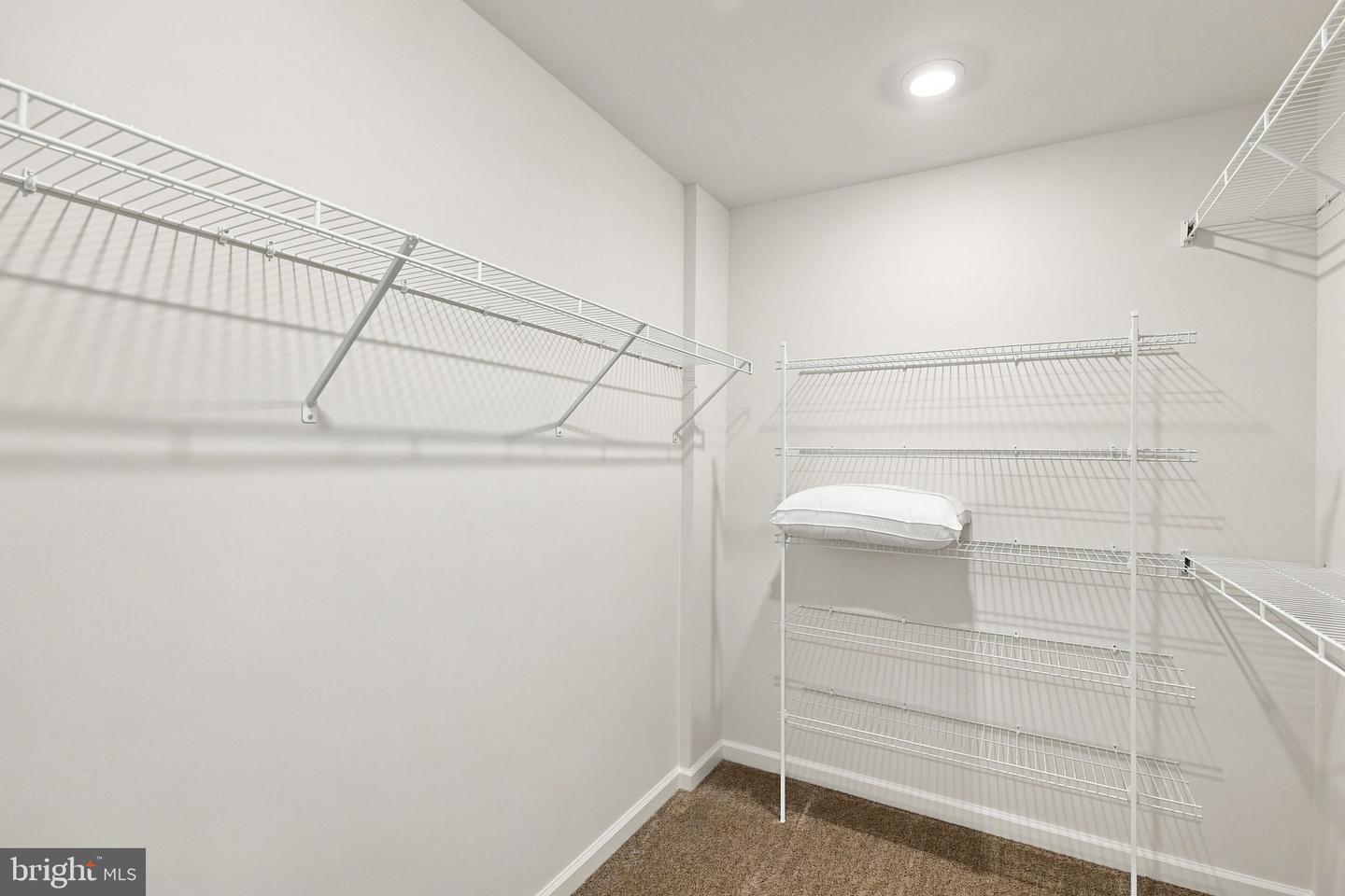 13810 Pulaski Dr Property Photo 42