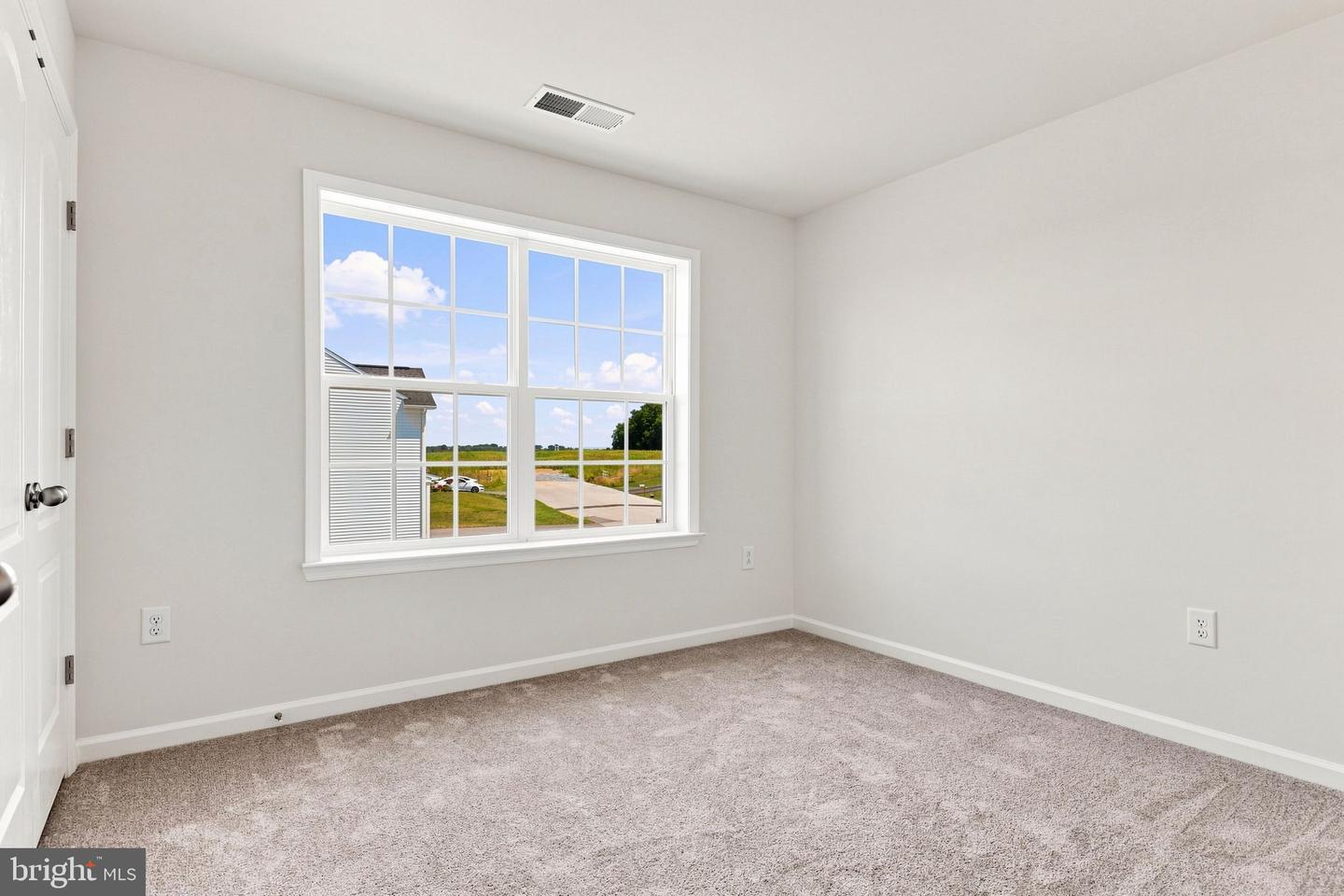 13810 Pulaski Dr Property Photo 54