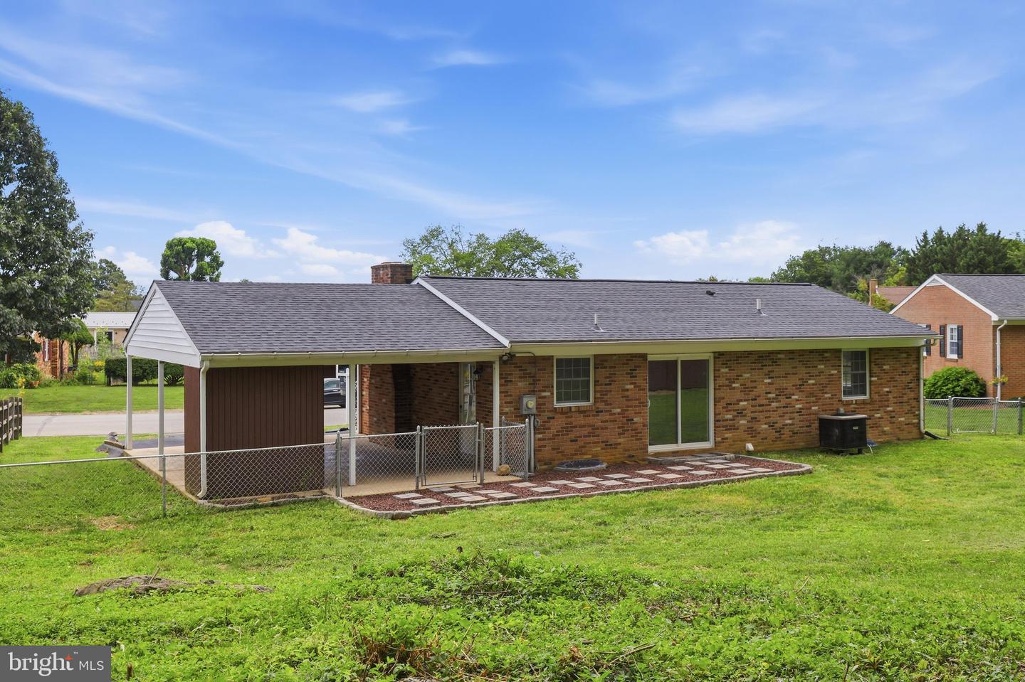 10802 Lincoln Ave Property Photo 41