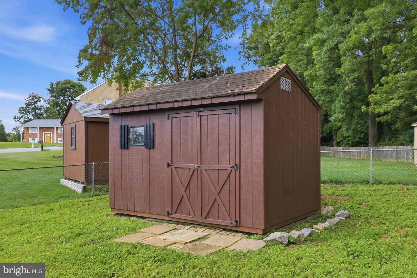 10802 Lincoln Ave Property Photo 45