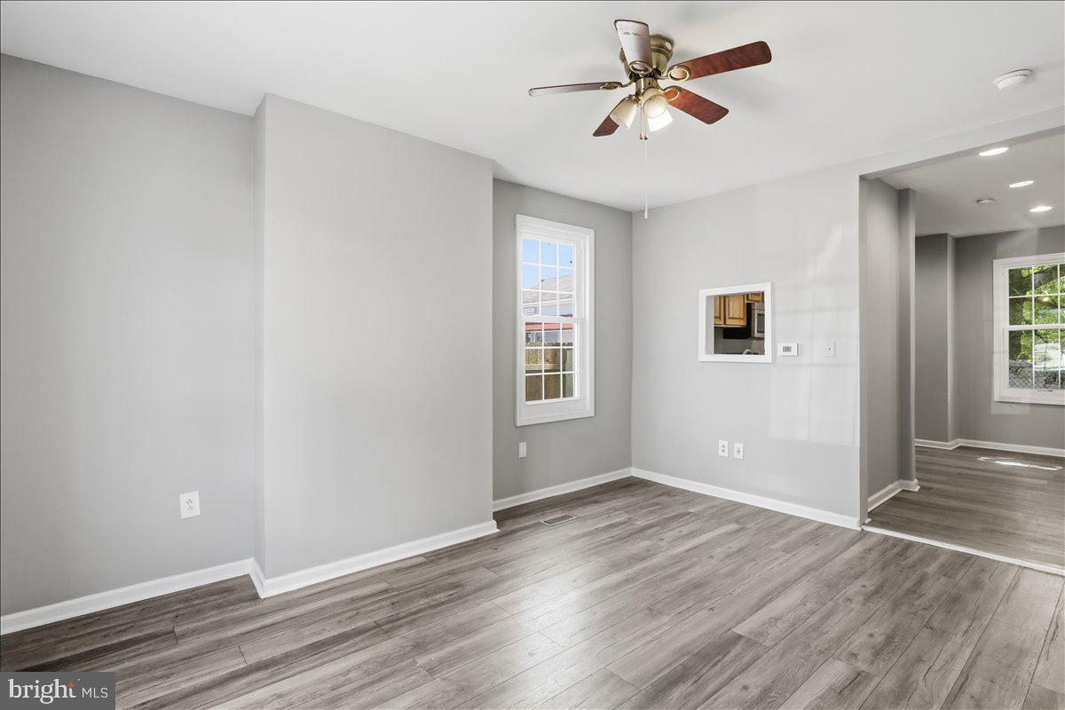 12 Madison Ave Property Photo 3
