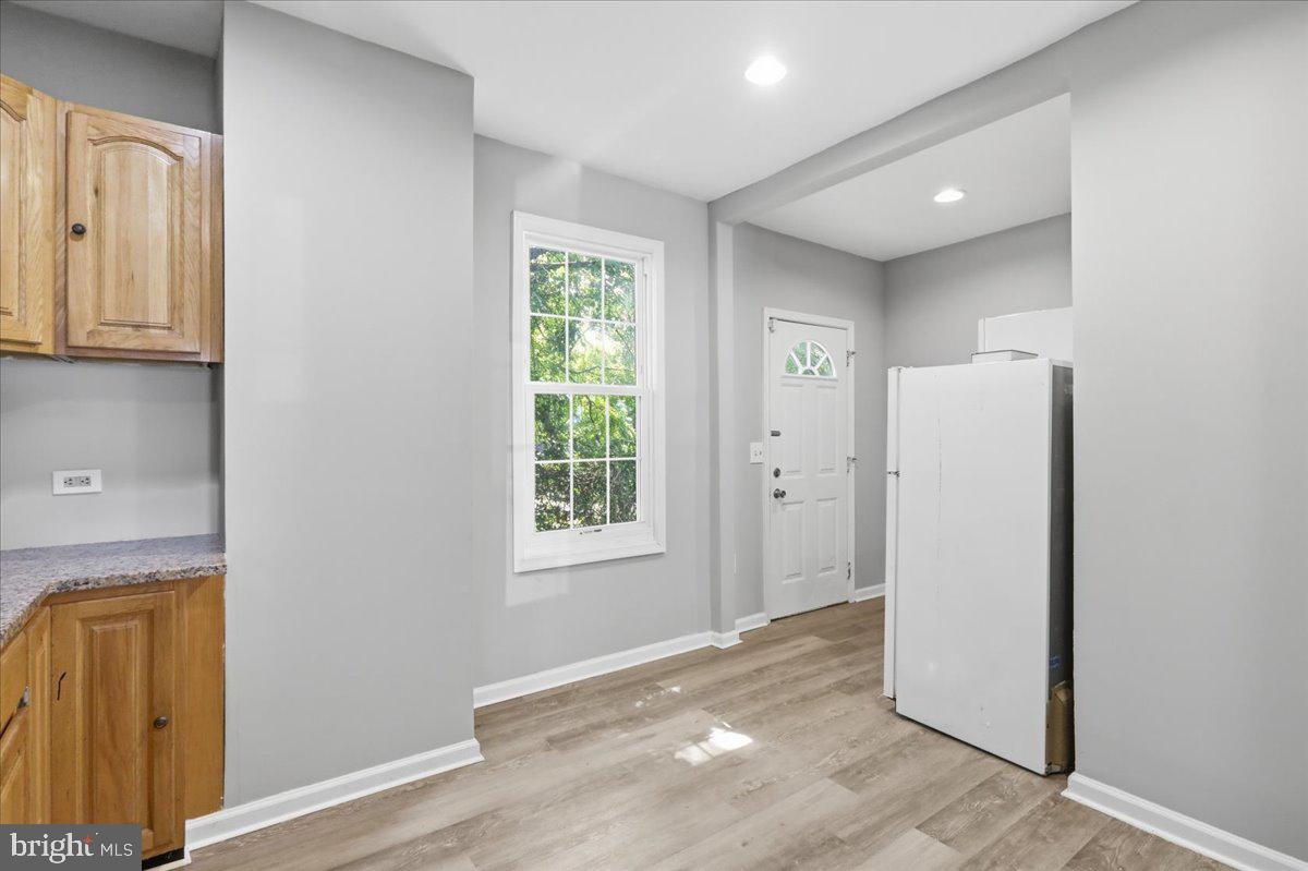 12 Madison Ave Property Photo 11