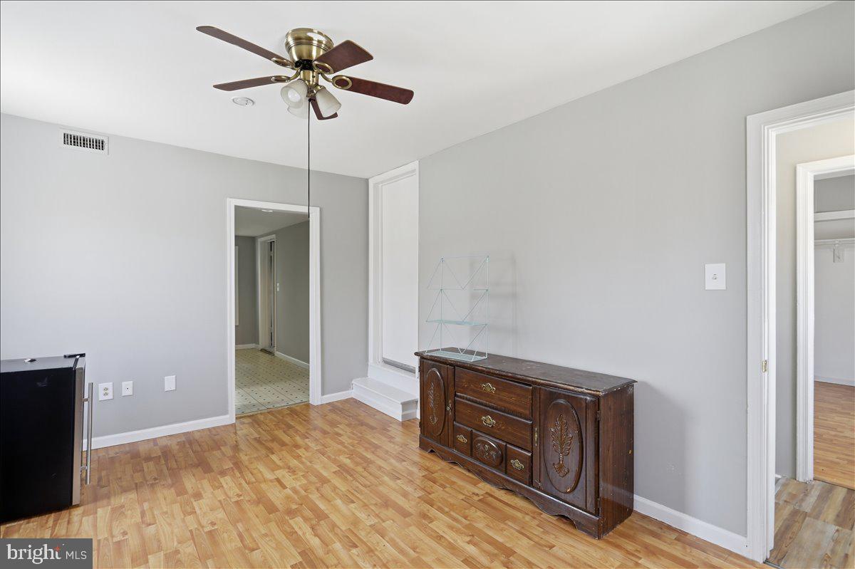 12 Madison Ave Property Photo 21