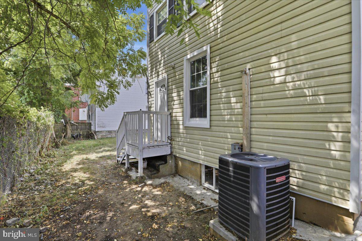 12 Madison Ave Property Photo 28