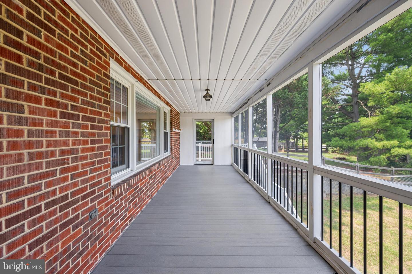 222 Potomac Hts Property Photo 15